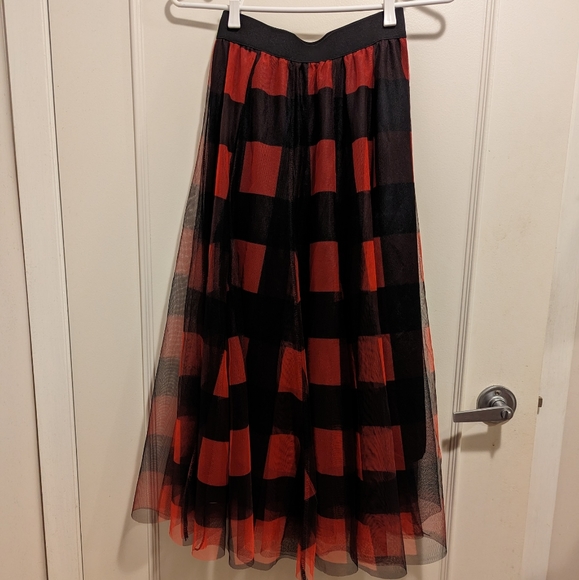 Buffalo Plaid Tulle Skirt - Picture 2 of 5